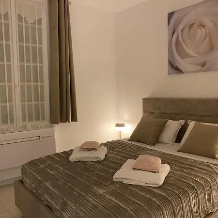 Hello 2 Pieces “renove Et Climatise “ Vieil Apartment
