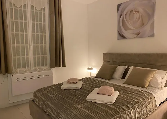 Hello 2 Pieces “renove Et Climatise “ Vieil Apartment